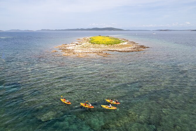 Dugi Otok - full day kayak adventure - Veli Rat Lighthouse to the Michele Wreck: Lunch, Snorkel, and Docking