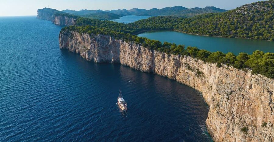 From Biograd: Kornati and Telašćica Full Day Boat Tour - Meeting Nenad in Biograd: the day starts with a real boat vibe