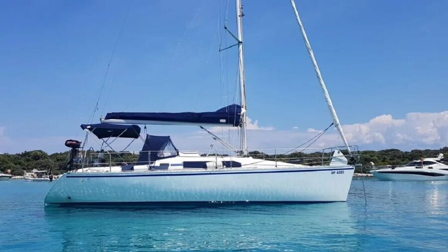 From Zadar: Private Half Day Sailing Tour - Meeting at the Pier Next to the Gas Station and Getting Set Up