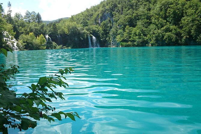 Guided Day Tour from Zadar to Plitvice Lakes - The Booking Value: Paying for Convenience Without Overpaying
