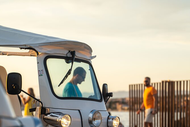 Hidden Gems of Zadar Eco tuk tuk Tour - The Tour Flow: From Kolovare Beach to Old Town Walls