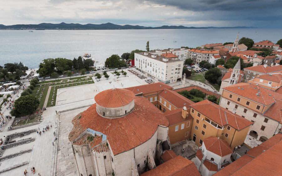 History Walking Group Tour in Old Center of Zadar - Roman Forum and Captain Tower: Reading the city’s older layer