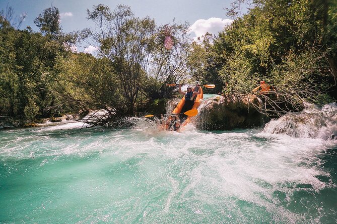 Kayaking Mrežnica river - Slunj finish: passing the camp and ending where you started