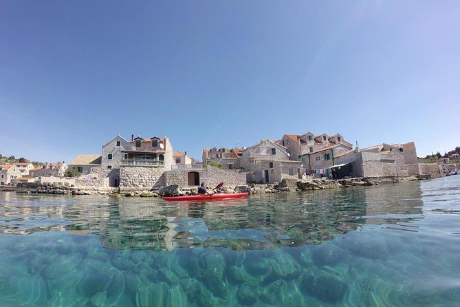 Kayaking to the island Prvić - Key highlights worth your time