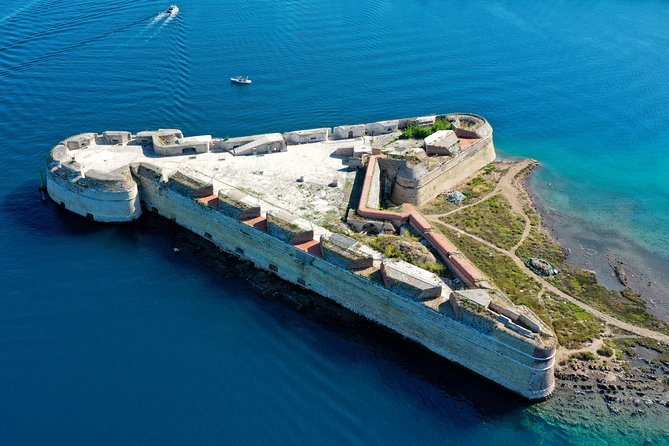 Kornati Private Boat Tour Experience - Levrnaka’s Family Fish Stop: Where to Time Your Lunch