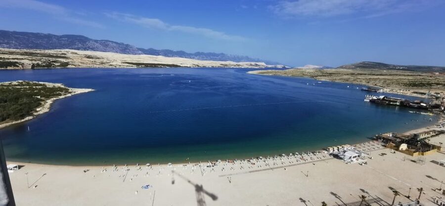 Novalja: Zrce Beach Bungee Jumping Experience - Tandem jumping: if you want courage, borrow it
