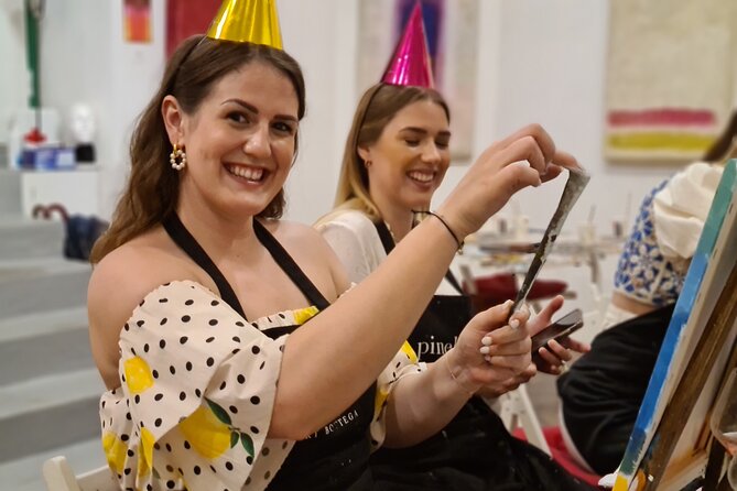 Painting party at Art Bottega - Paint & Wine Studio in Zadar - Art Bottega in Zadar: what this Paint and Wine night is really like