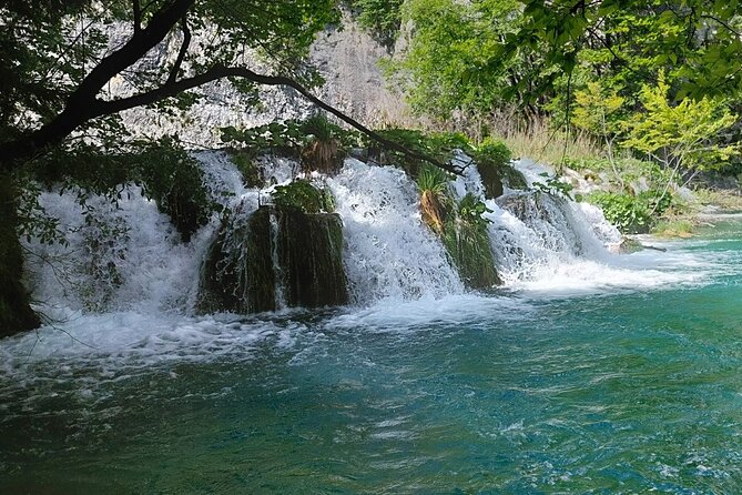 Plitvice Lakes Day Tour from Zadar, Simple and Safe - What you get inside Plitvice: waterfalls plus boat and train rides