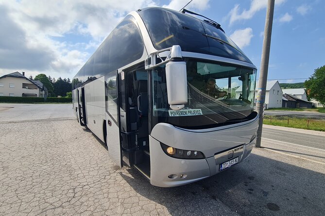 Plitvice Lakes Day Tour with Panoramic Boat Ride Ticket Reserved - The guide experience: helpful, but not a full narration tour