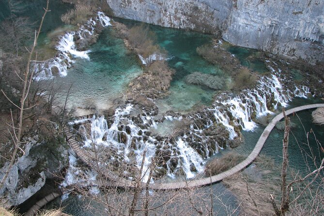 Plitvice Lakes Guided Tour - Weather and comfort: what to pack for all that wet stone