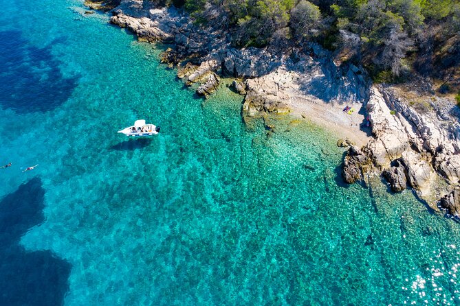 Private Boat Trip Swim and Chill in Crystal Blue Šibenik half day - Grebaštica: the easy start that keeps the day calm