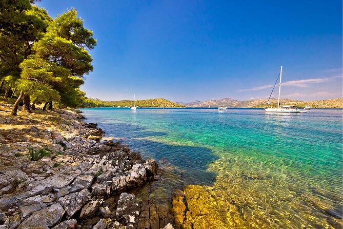 Private Half-Day Boat Tour with Snorkeling and Drinks - Drinks on Board: Coffee, Wine, Lemon Squash, and Beer (Plus a Reality Check)