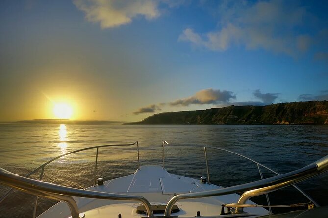 PRIVATE Romantic Sunset Boat Tour Zadar with Local Wine 1,5h - Zadar sunset by boat: what makes it feel romantic fast