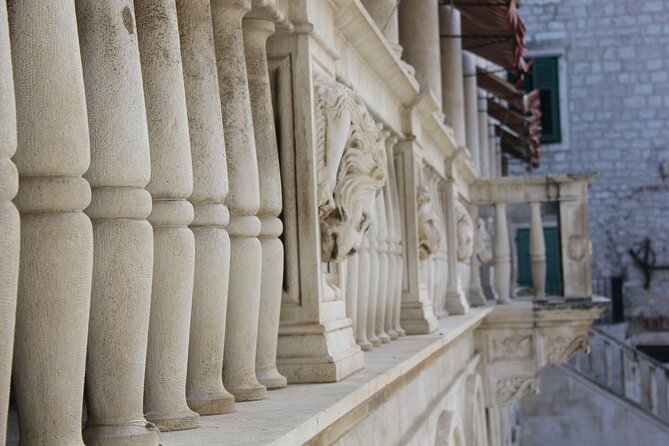 Private Sibenik Walking Historical Morning or Evening Tour - Stop 1: The guided walk from Kresimir IV to St James Cathedral