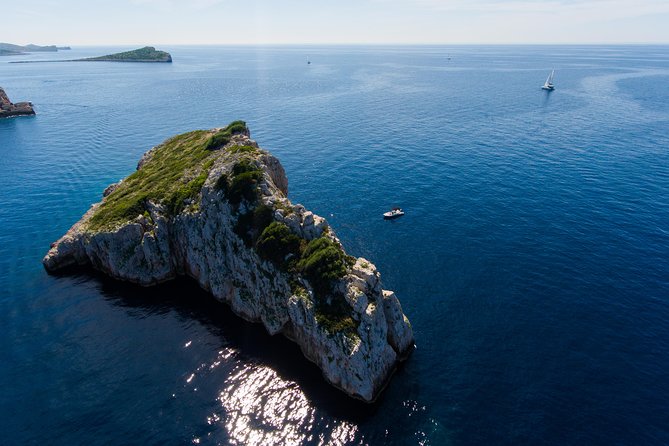 Private Speedboat tour to National Park Kornati Islands - Price and logistics: what you pay, and what it covers