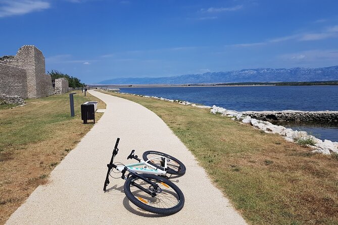 Rent a Bike in Zadar - Helmet, Lock and city map included - Stop: Nin and its popular bike lane (about 4 hours)