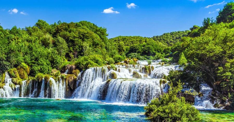 Split: Krka National Park Full-Day Tour with Wine Tasting - Group size, comfort, and the reality of crowds in peak season
