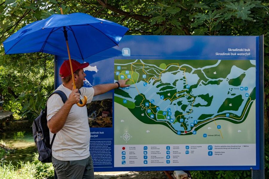 Split: Krka Waterfalls Guided Day Trip with Swim & Boat Tour - Tips to make your day smoother in Krka and Skradin