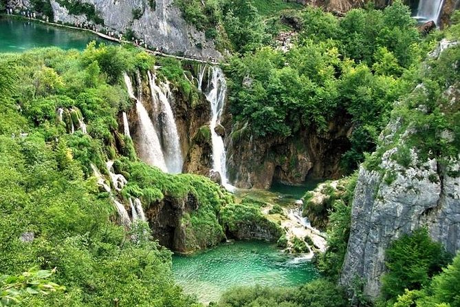 The natural park of Plitvice Lakes transportation, and return to Zadar - Key things to know before you go
