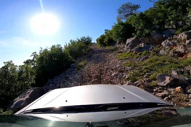 TuLove 4L, Velebit Safari, 4x4 off-road and hiking - 6–7 hours on the clock: how the day flows