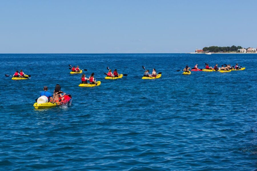 Zadar: 3–Hour Kayak Tour - Foša port and the 16th-century walls-and-gates feel
