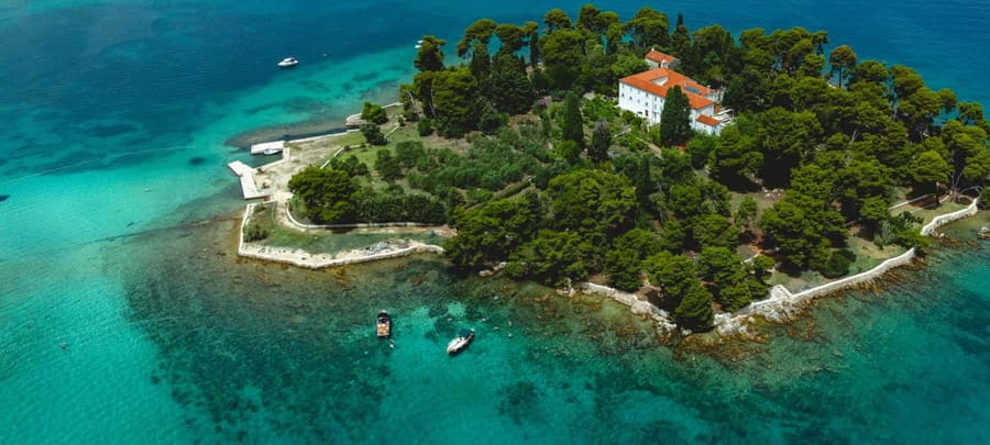 Zadar: 3 Islands Luxury Boat Tour with Aperol Spritz - Key things to know before you go