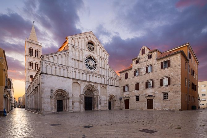 Zadar Airport to Novalja Private Transfer - New 8-Seater Vans, Air-Conditioning, and WiFi on Demand