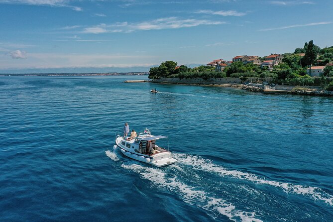 Zadar Archipelago Half-day Island-Hopping Private Boat Tour - Meeting Point on Obala kneza Branimira 18 and Getting Ready