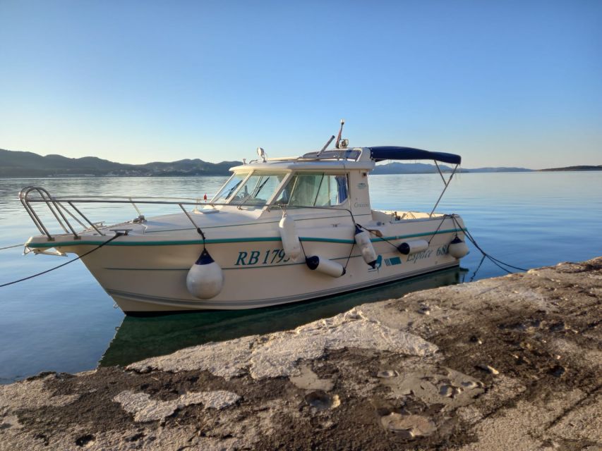 Zadar: Boat tour Half day -Private - Getting on the water in Zadar: small boat, big freedom