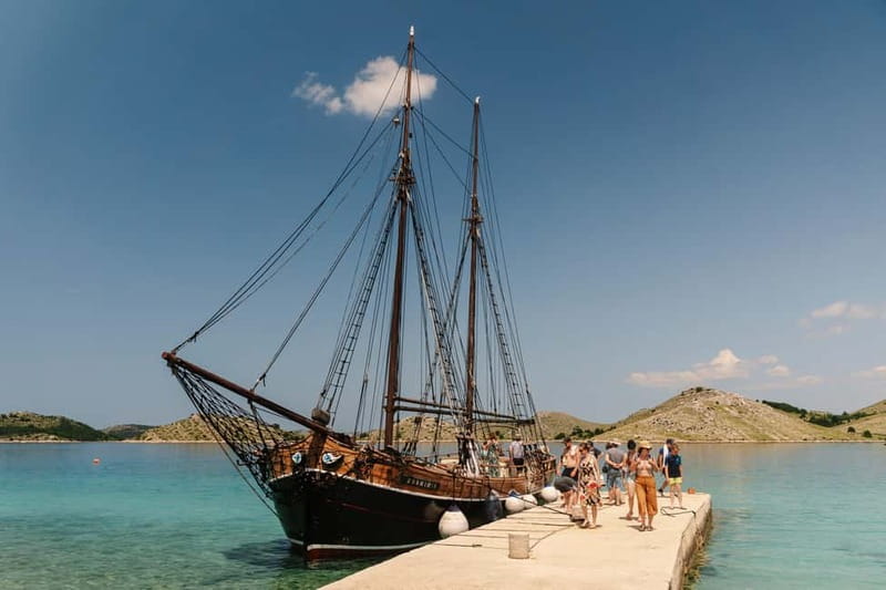 Zadar: Boat Tour with Unlimited Wine & 3 Stops - Price and Value: Is $40 a Fair Deal for a 4-Hour Cruise?