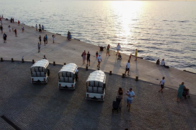 Zadar: City and Wine Tour in Zadar with Eco Tuk Tuk - Across the Peninsula: Barkajoli Boat and the Sfinga Sculpture
