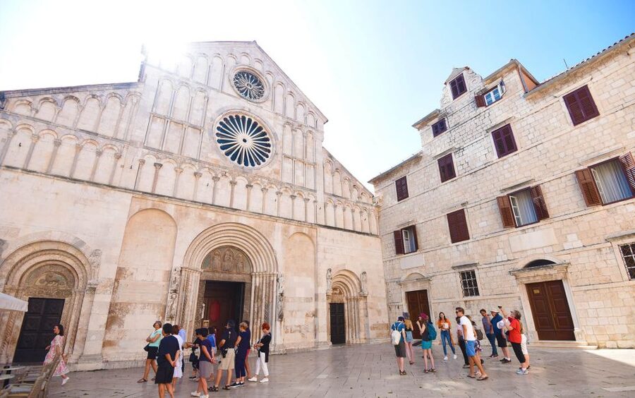 Zadar: Guided City Walking Tour - St. Anastasia’s Cathedral bell tower: the skyline anchor