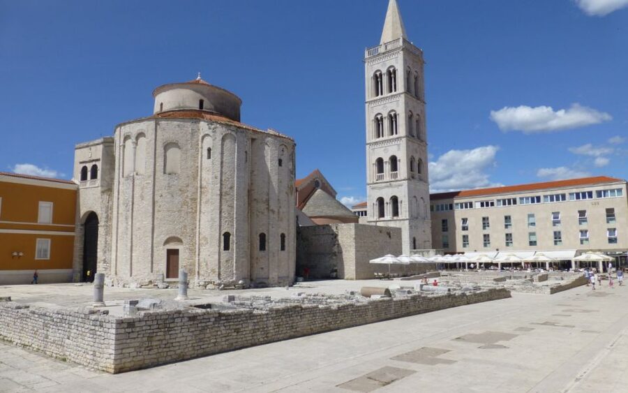 Zadar: Guided Old Town History Walking Tour - Price and Value: Is $28 Worth It for a 1-Hour Walk?