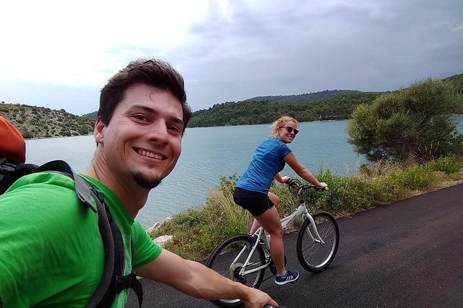 Zadar guided sightseeing bike tour - Meeting at Elegance Tours and getting rolling fast