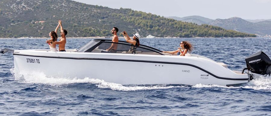 Zadar: Guided Tour to Ugljan, Osljak, & Galevac by Speedboat - Back to Preko: swim time, snacks, shopping, and liqueurs