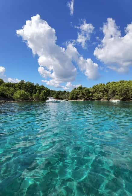 Zadar: Half-day trip wooden boat with drinks - ALL INCLUSIVE - What $34 buys you on this 4-hour Zadar boat loop