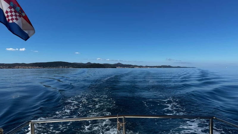 Zadar: Half-day trip wooden boat with drinks - ALL INCLUSIVE - Where you meet: INA pier on Obala kneza Branimira