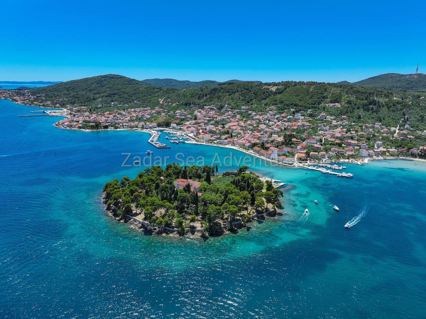 Zadar: Island Hopping Speedboat Adventure with Aperol Spritz - The skipper factor: why local guidance makes stops feel better