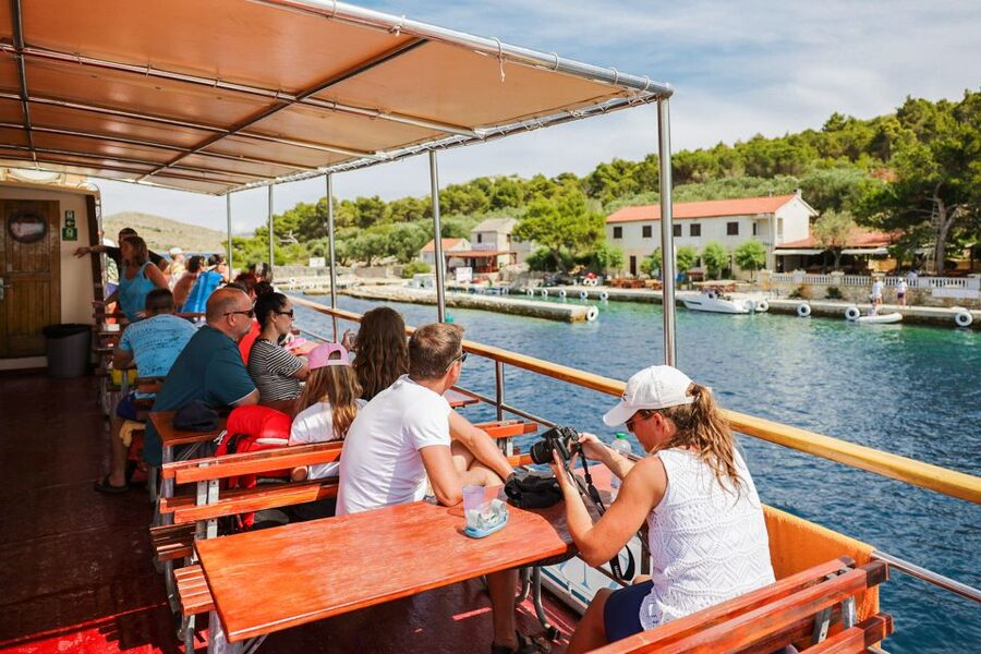Zadar: Kornati and Telašćica Full-Day Boat Trip with Lunch - Should you book the Zadar to Kornati and Telascica boat trip?