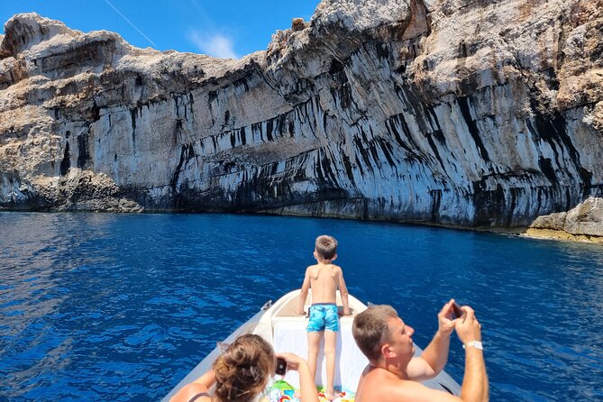Zadar: Kornati and Telašćica Nature Park with lunch & drinks - Timing and group size: what 65 people feels like