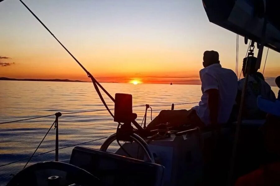 Zadar: Private Sunset Sailboat Tour with Drinks - A 2-Hour Private Sail to Zadar’s Most Photogenic Golden Hour