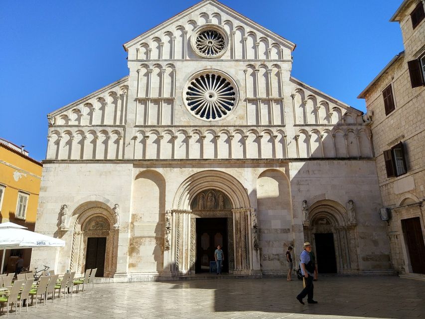 Zadar: Private Walking Tour Through 3,000 Years of History - St. Donat and Zadar Cathedral: Big Symbols in Plain Sight