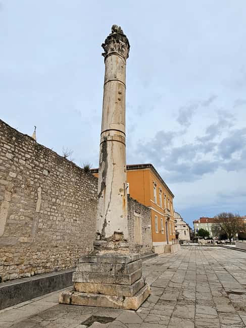 Zadar: Private walking tour through history and modern time - The Forum and Kalelarga: ancient Zadar’s core, plus the daily streets