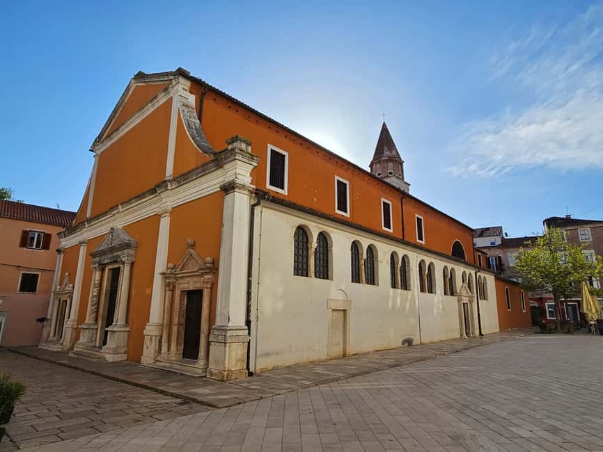 Zadar: Private walking tour through history and modern time - St. Anastasia Church: the biggest cathedral moment in Dalmatia