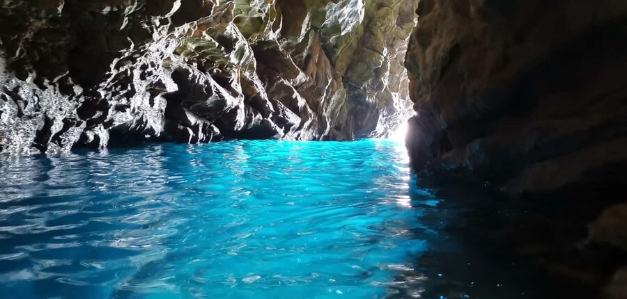 Zadar: Sakarun, Cave, Blue Lagoon, Dragon Eye & Snorkel Tour - The First Big Water Moment: St. Michele Shipwreck Snorkel Stop