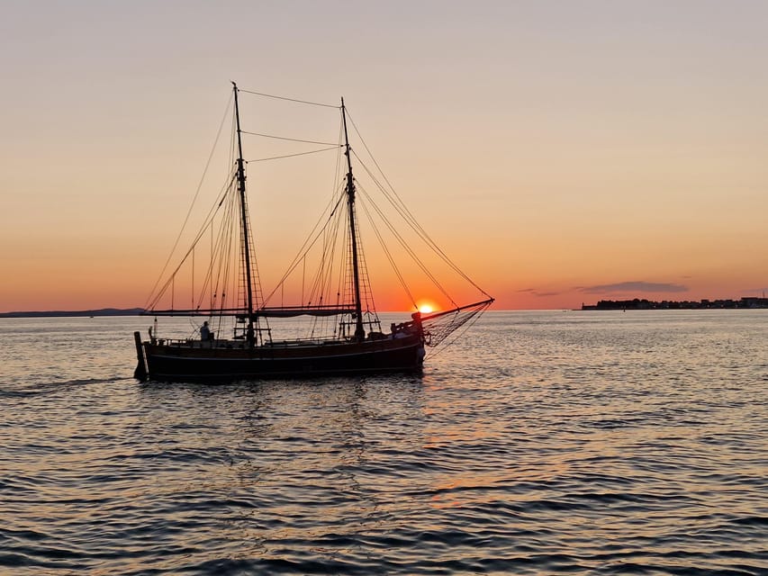 Zadar: Sunset Cruise on Traditional Boat with Wine - Crew, Music, and the Pace You Can Actually Enjoy