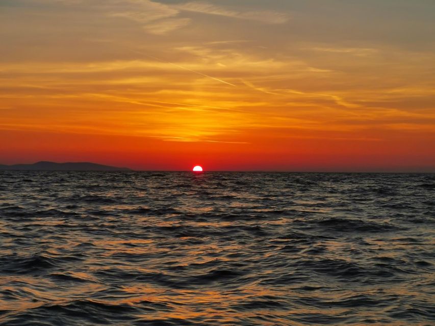 Zadar: Sunset & Nighttime Cruise with Sparkling Wine - Key Things to Know Before You Go
