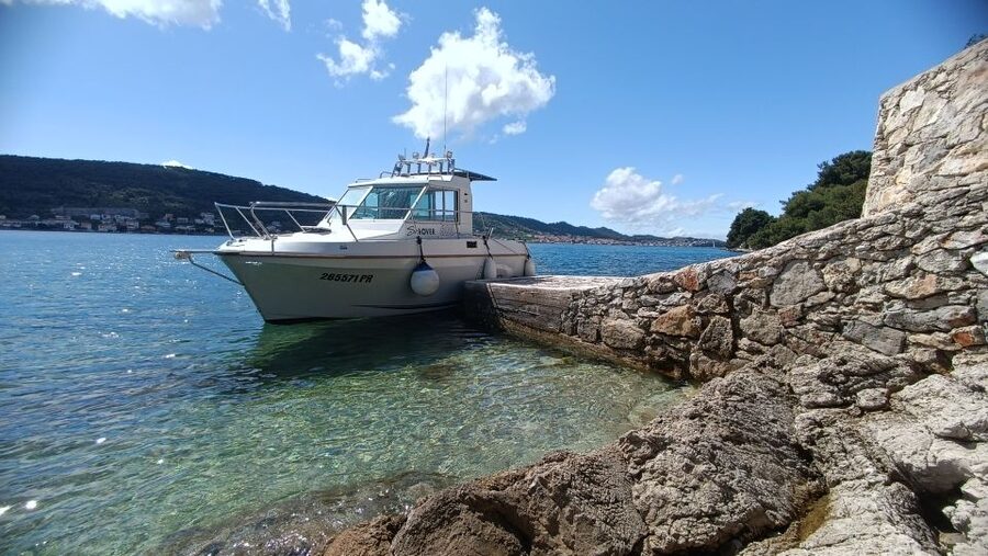 Zadar: Three Islands Private Boat Tour - Food and drinks that make the price feel fair